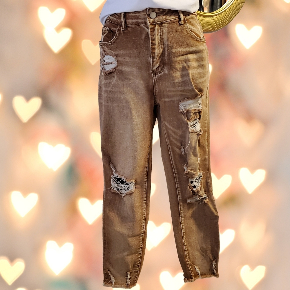 Destroyed Ankle Crop Jean - Size Medium‎
